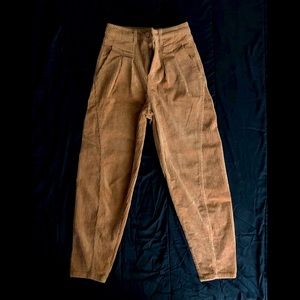 SO super high-rise balloon leg corduroy pant.